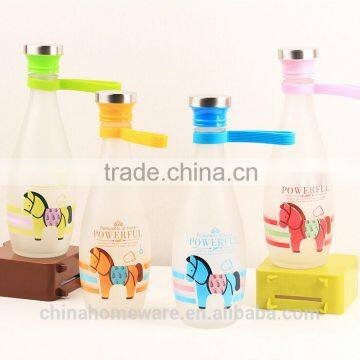2014year wholesale creative colorful horse frosted glass bottle student carrying bottles