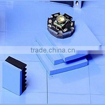 High thermal conductivity silicon heatsink pad