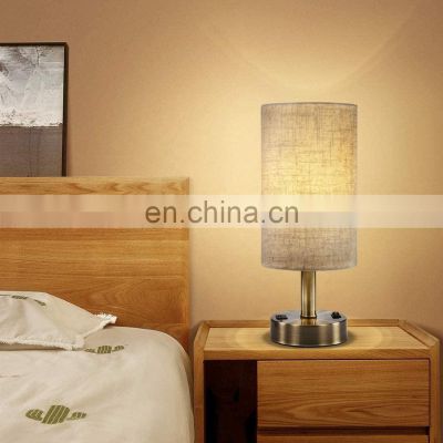 CE CUL Certificate LED Bulb Hotel Table Light Lamp With USB Outlet