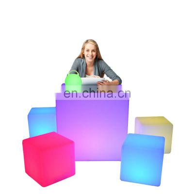 LED Light in Holiday Lighting Solar Outdoor Garden Seat Rechargeable Modern Cube Waterproof LED Cube Chair