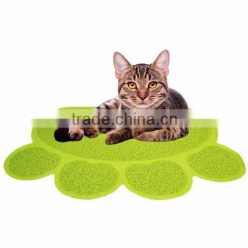 SGS tested and certified safe Non-toxic PVC Paw shape cat litter mat