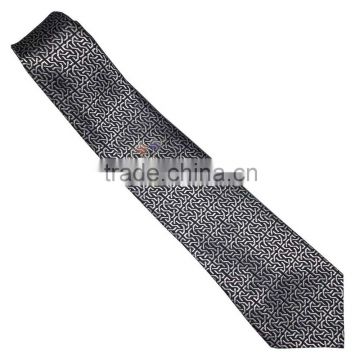 Graphic plain tie in silver