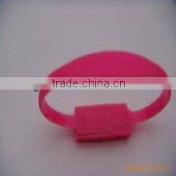 HOT fashion china silicone USB bracelets