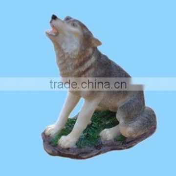 polyresin wolf figurine