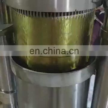 Easy operation hydraulic oil presser