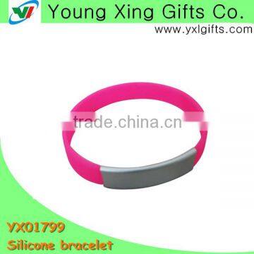 2013 fashion silicone bracelet promotional gift items