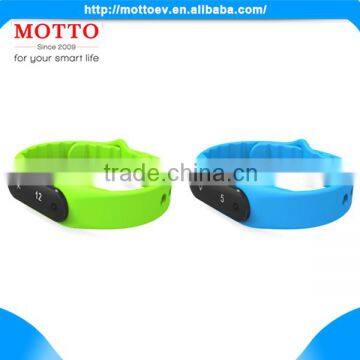 2016 colorful soft silicone bluetooth smart band Smart Bracelet E06