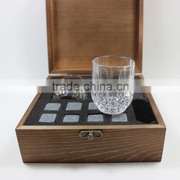 amazon top selling 20*20*20mm reusable food grade whiskey ice cubes in wooden box