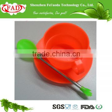 2013 Best Selling Good Design Silicne Kitchen Spoon With S/S Handle