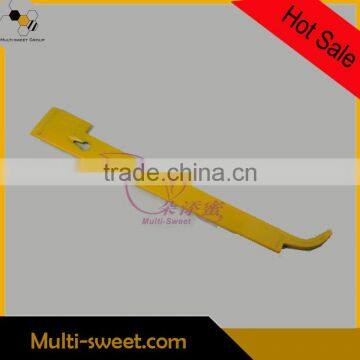 Promotion American Bee Keeping Yellow Honey Bee Galvanized J Hook Hive Tool