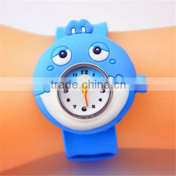 2015 new style silicone strap kid watch