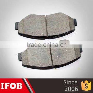IFOB Chassis Parts the Front Brake Pads for Toyota HILUX 2005-2011 TGN26 2TRFE 04465-0K280
