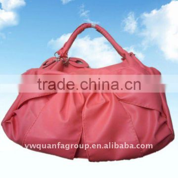 red shiny pu handbag