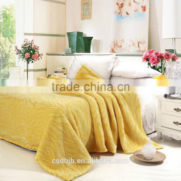 China wholesale 100% polyester yellow flannel blanket thermal Baby blanket