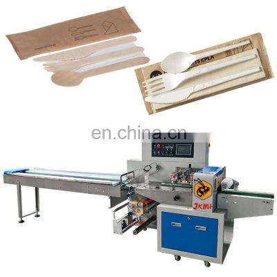 Fully automatic disposable plastic cutlery set with napkin packing machine for wooden spoon cutlery packing machine