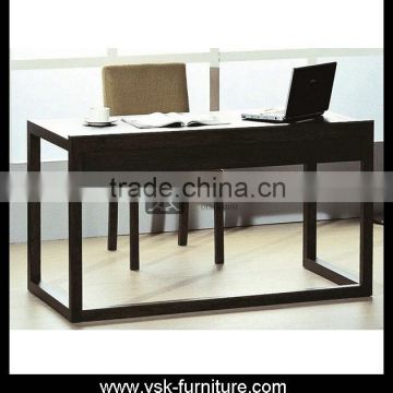DK-082 Concise General Manager Executive Table Design
