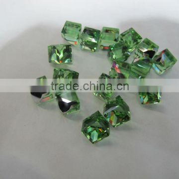 4mm Transparent style assorted colors ice cube crystal glass beads.Applicable to the necklace earrings etc.CGB018