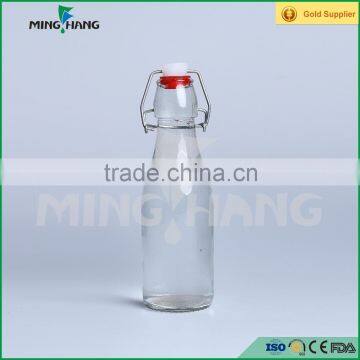 500ml hot selling Transparency borosilicate glass drinking bottle with red cap