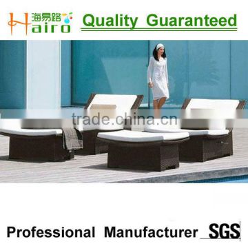 All weather outdoor leisure furniture rattan lounge chairs