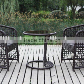 Rattan table and chair
