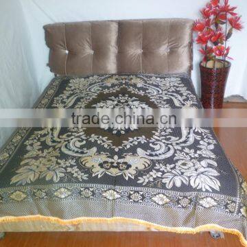 jacquard woven cotton blanket and recycled bedspread