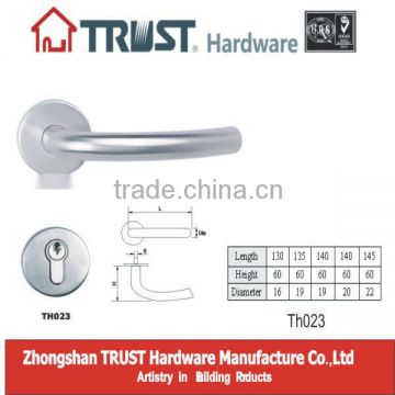 TH023:Trust Stainless Steel residential door handle with Escutcheon