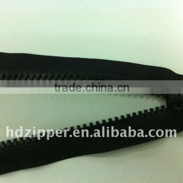 # 5 black color open end plastic zipper