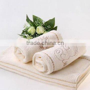 100% cotton white embroidery set towels