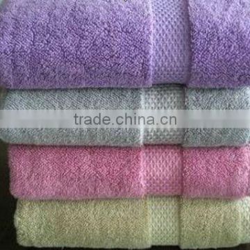 solid color cotton bath towel with boder