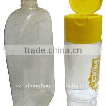 PVC Shenzhen Factory Wine Plastic Shaker Packaging Bottle with OEM Brand LOGO