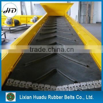Special pattern chevron conveyor belt