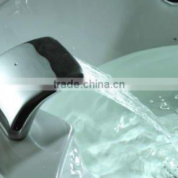 H-082 hydro massage pool bathtub long waterfall spout faucet