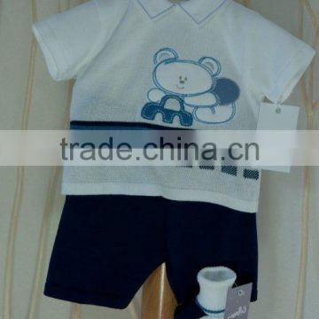 Baby T-shirt and pants, new born baby clothing