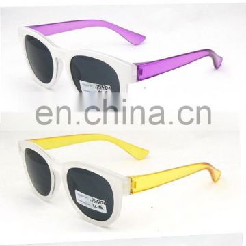 2017 three color fashionable designer PC kid sunglasses