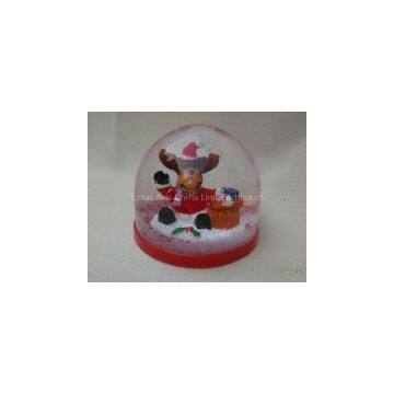 High quality Resin wedding snow globes for home deoor& snow globe&water globe