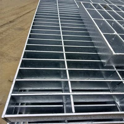 For Walkway Platform Welded Flat Bar Steel Grating Serrated Bar Grating