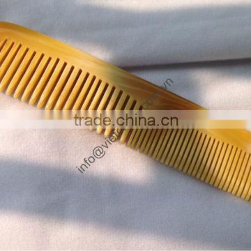 Water buffalo horn comb, made in Vietnam, size 18.5cm x 3.8cm