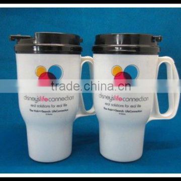 customized hard double wall plastic mug with handle