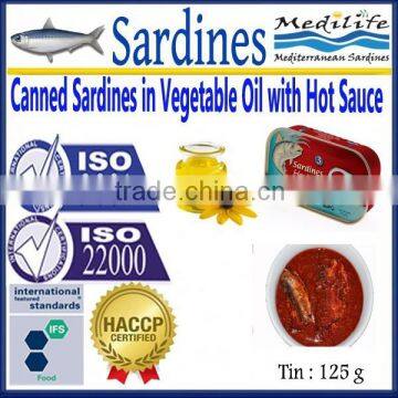 Canned Sardines in Vegetable Oil with Hot Sauce , High Quality Sardines,Sardines in cans with Hot Sauce 125g