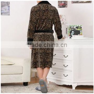 Chinese Leopard grain printed coral fleece bathrobe
