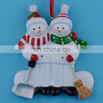 Resin snowman family christmas ornaments