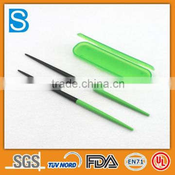 Food grade plastic foldable chopsticks