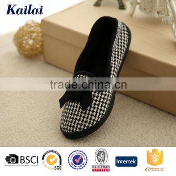 fashion soft sole casual shoe for women