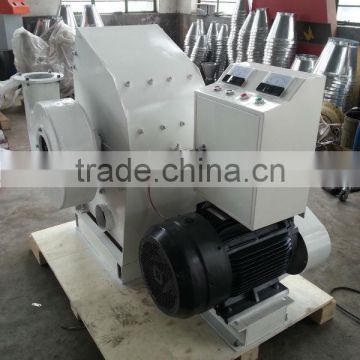 Chengda design 22kw 800-1100kg/h output tree branch crusher food hammer mill