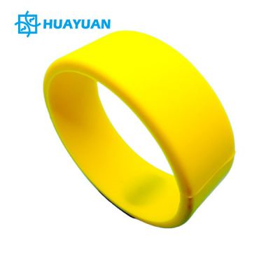 Hotel Re-usable Waterproof NFC RFID bracelet Silicone Wristband