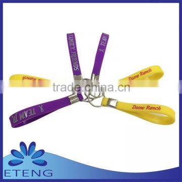 new silicone promotional gifts custom made silicon keyring