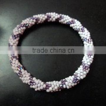 Valentine gift - Glass Beads Roll Bangles