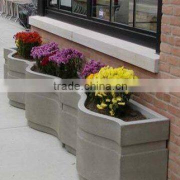 fiberglass or poly resin planters wanted