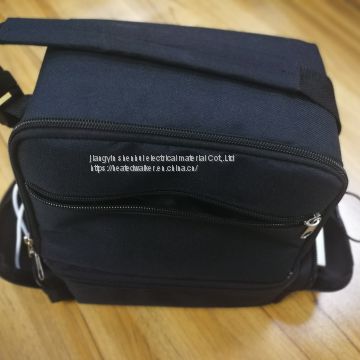 black 7.4v heated lunchbag