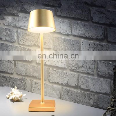 Modern Metal Acrylic Table Lamp Battery Rechargeable Lamp Shades Table OEM Table Lamp Waterproof for outdoors